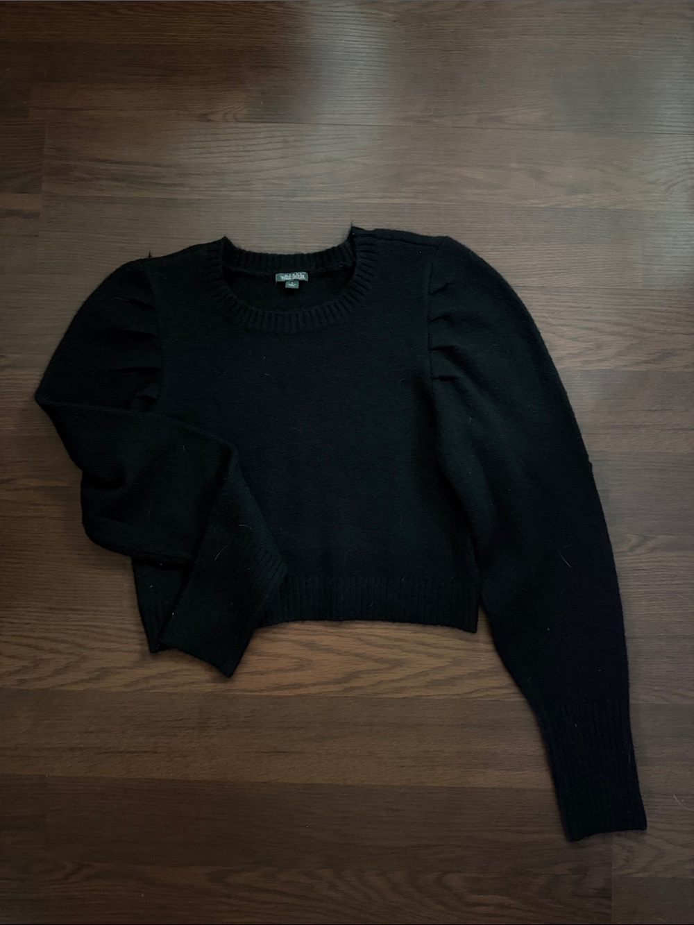 wild fable Black Puff-Sleeve Cropped Crewneck Sweater